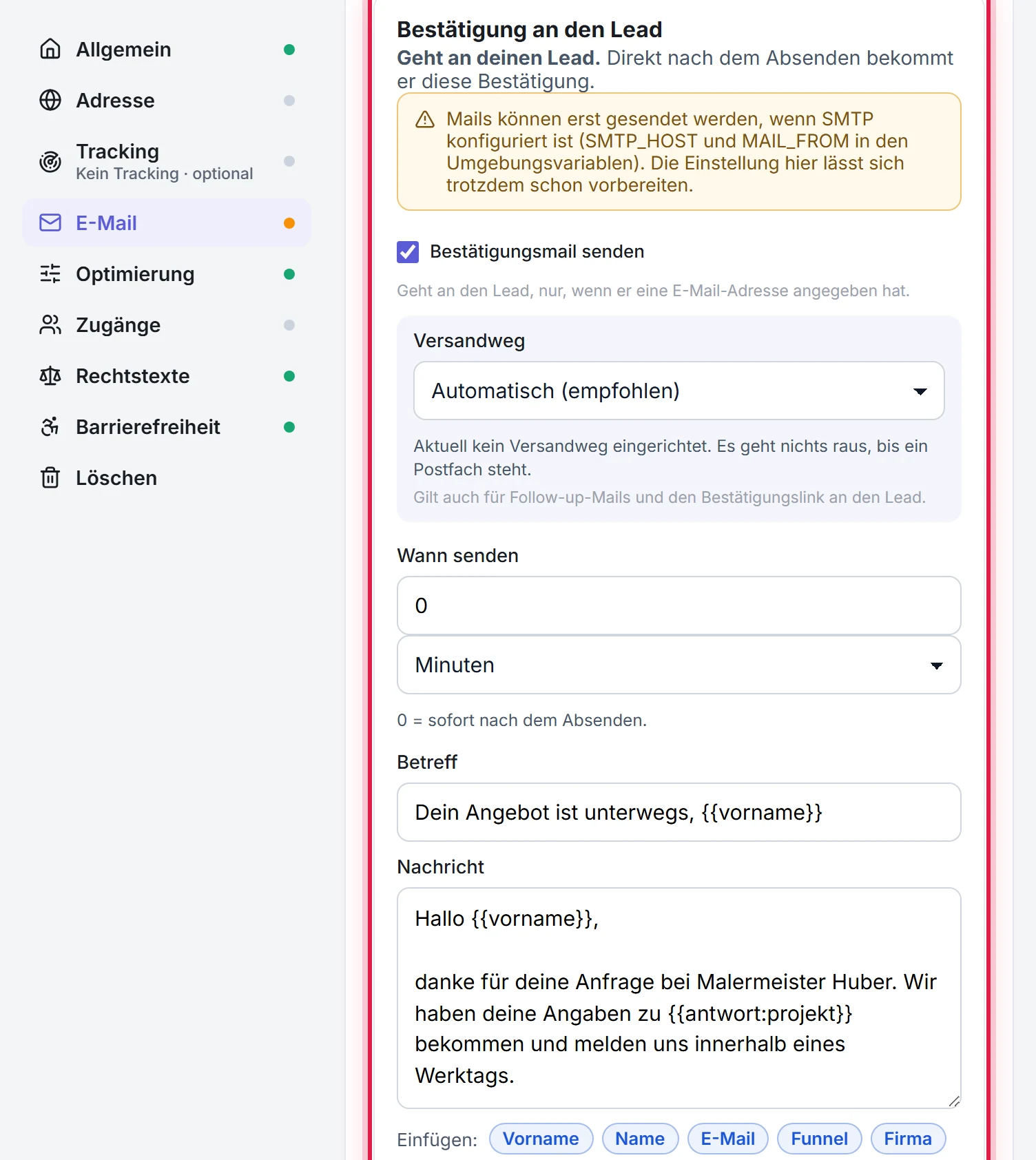 Der E-Mail-Bereich: links die Bereiche der Einstellungen, in der Mitte die markierte Karte Bestätigung an den Lead mit Schalter, Wann senden, Betreff, Nachricht und Platzhaltern